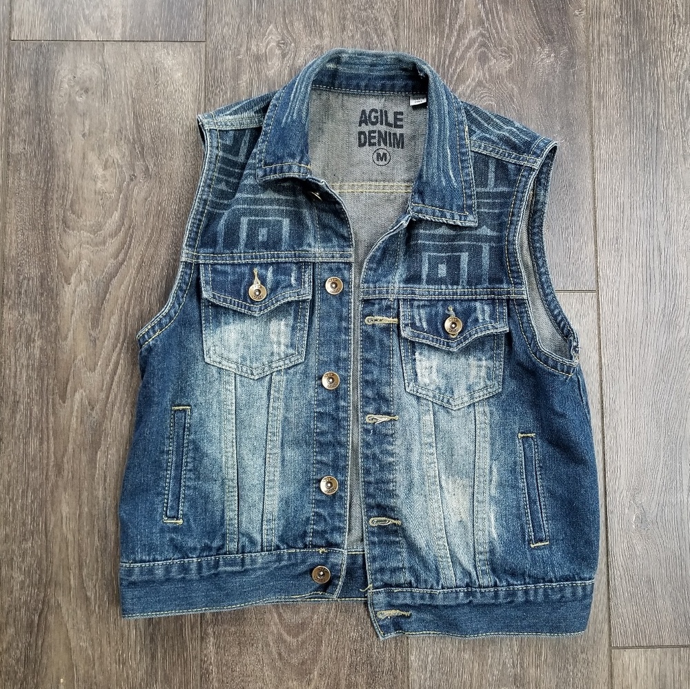 Agile Denim Distressed Vest - Medium